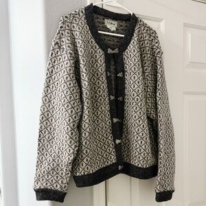 L.L. Bean Gray Patterned Nordic Wool Blend Cardigan Sweater